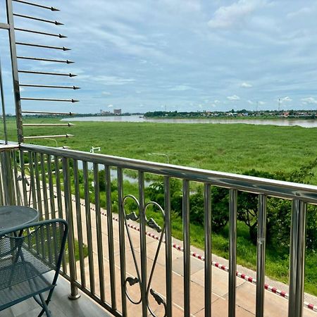 Sunset Mekong Apartment ビエンチャン エクステリア 写真